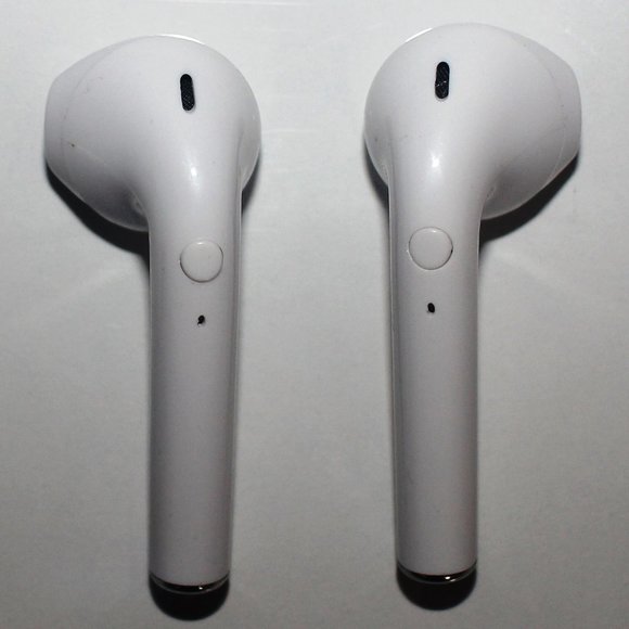 TWS i9s Earbuds Wireless Stereo Mini 5.0 Wireless Earphone - Picture 3 of 7